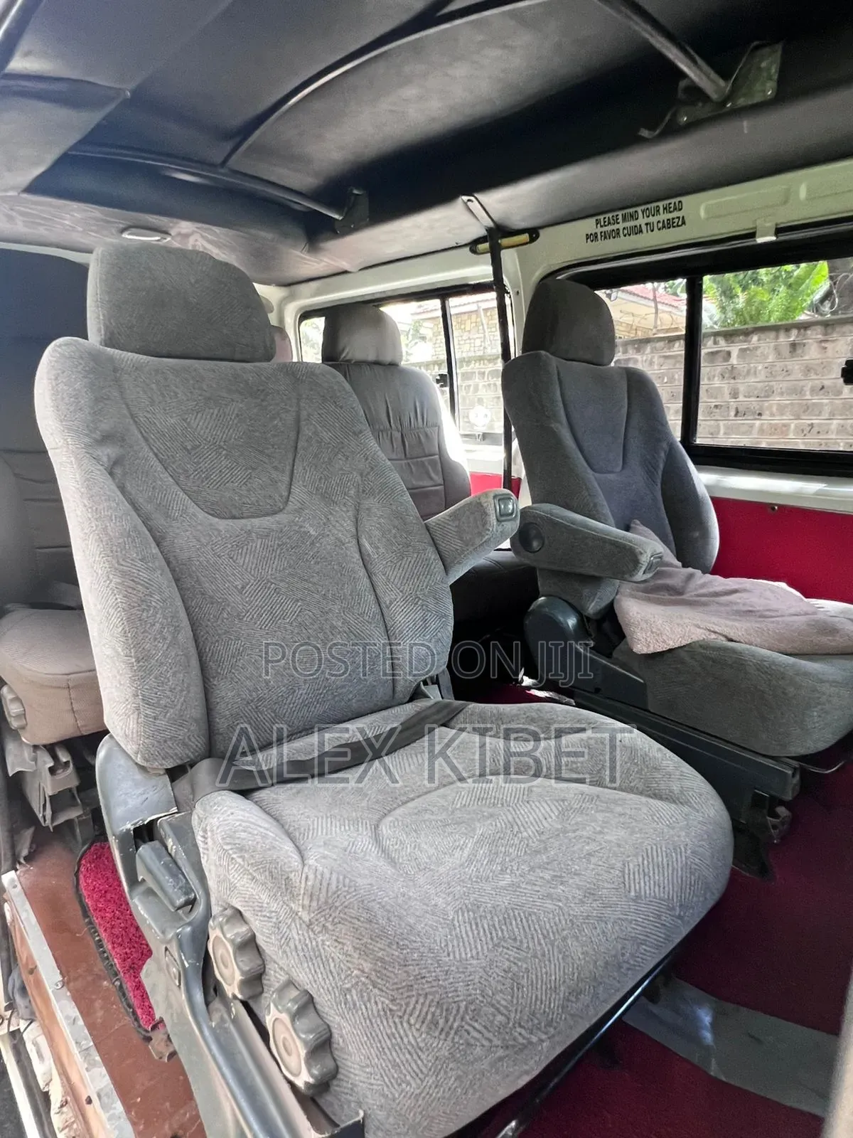 Toyota HiAce 2014 White