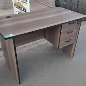 1.2m Wooden Office Desk