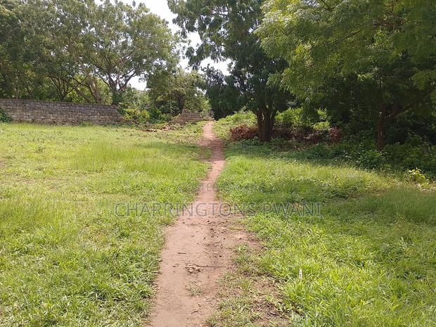 1⁄2 Acre Plot | 2nd Row Diani | Municipal Water | Behind Tandoori - thumbnail 4