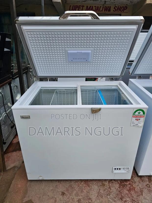 Good as New Ramtons Chest Freezer - thumbnail 2