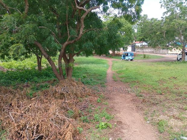 1⁄2 Acre Plot | 2nd Row Diani | Municipal Water | Behind Tandoori - thumbnail 6