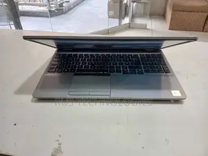 Laptop Dell Precision 15 3551 16GB Intel Core i7 SSD 512GB