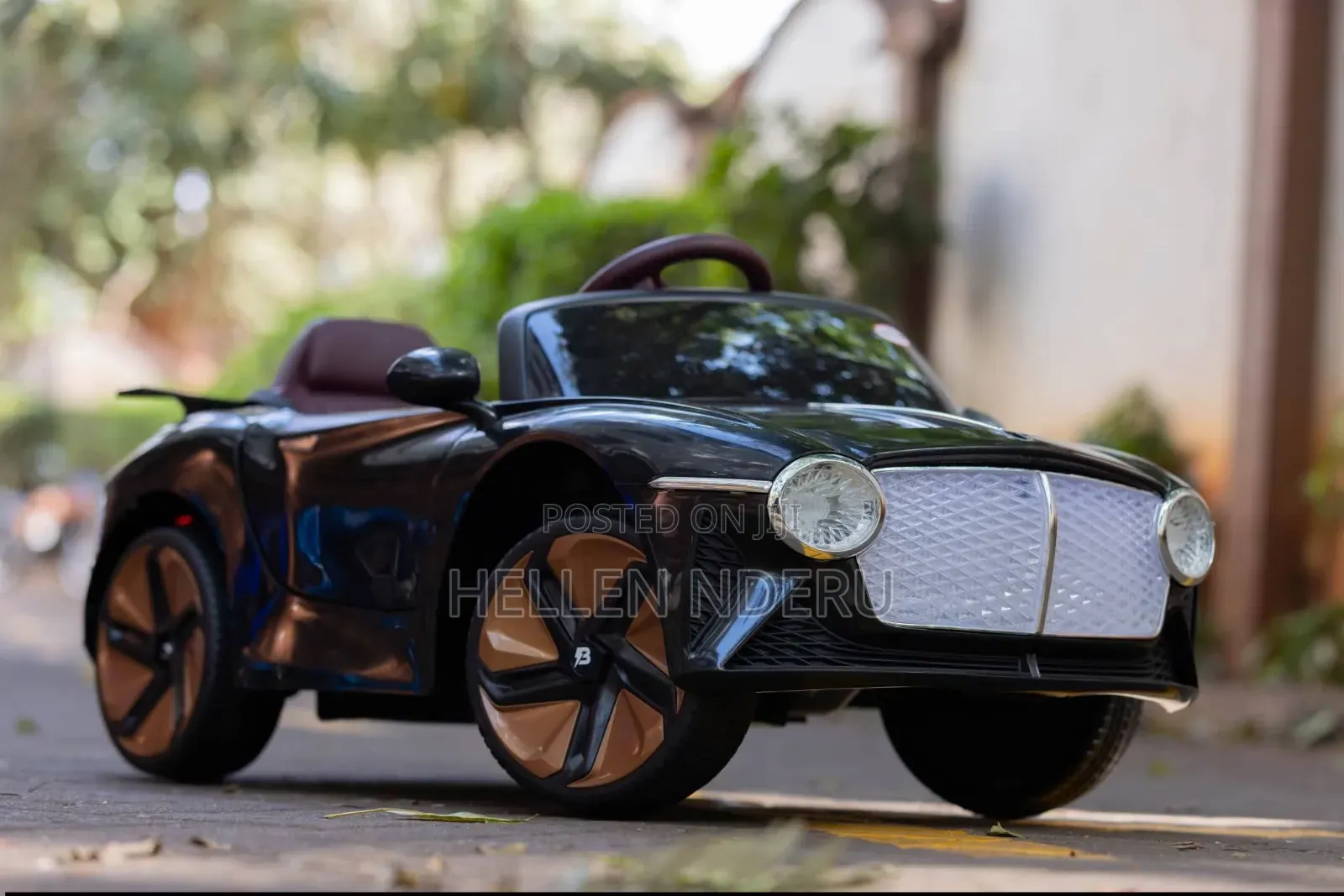 Kids Rechargeable Electric Ride-on Remote Car