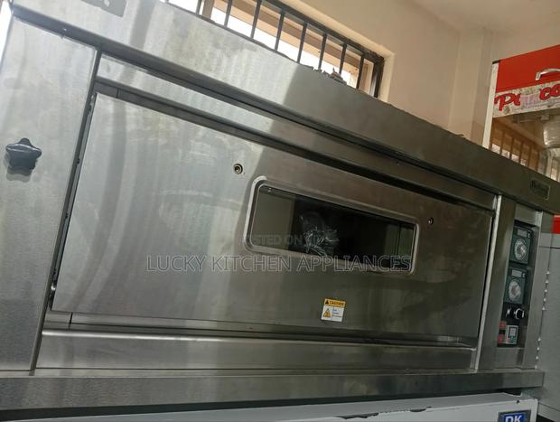 Quality Stainless Steel Single Deck Imported Oven.