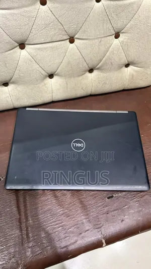 Laptop Dell Precision 3530 16GB Intel Core i7 SSD 256GB