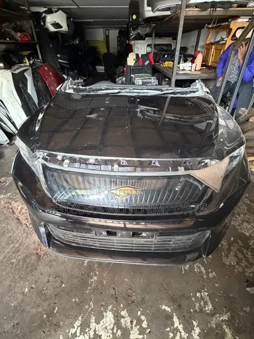 Toyota Harrier 2013–2020 Halfcut Original Ex-Japan