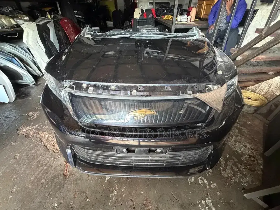 Toyota Harrier 2013–2020 Halfcut Original Ex-Japan