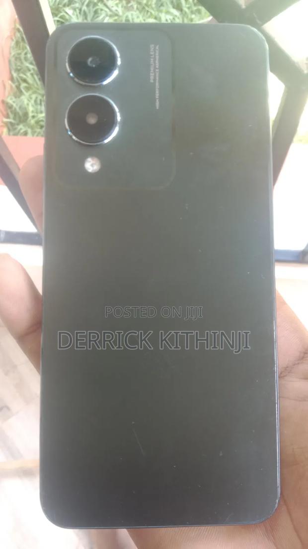 Vivo Y17s 128 GB Green