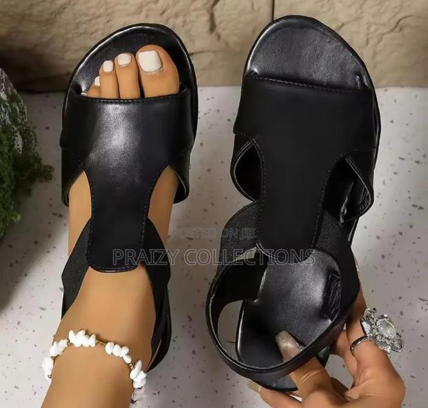 Round Toe Summer Flats - main view