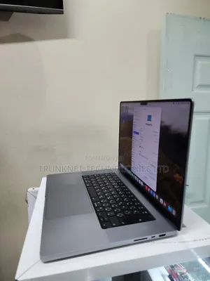 Laptop Apple MacBook Pro 64GB Intel Core M2 SSD 1T