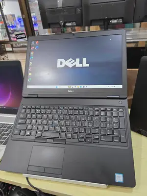Laptop Dell Precision 3530 16GB Intel Core i7 SSD 256GB