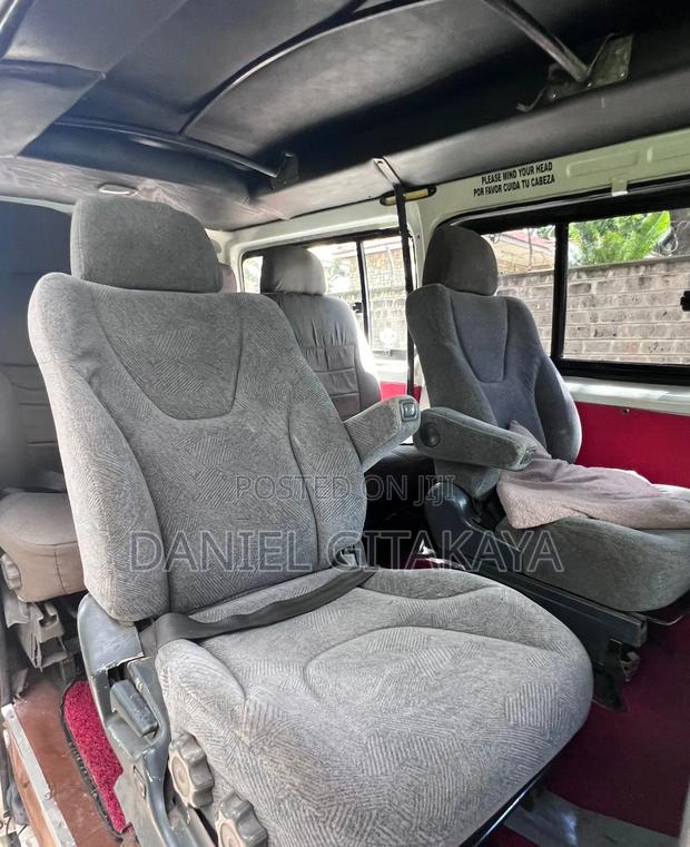 Toyota HiAce 2014 White - thumbnail 8