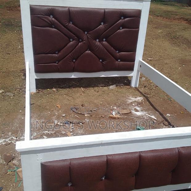 Brown Chester Bed 4x6