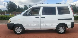Toyota TownAce 2005 White