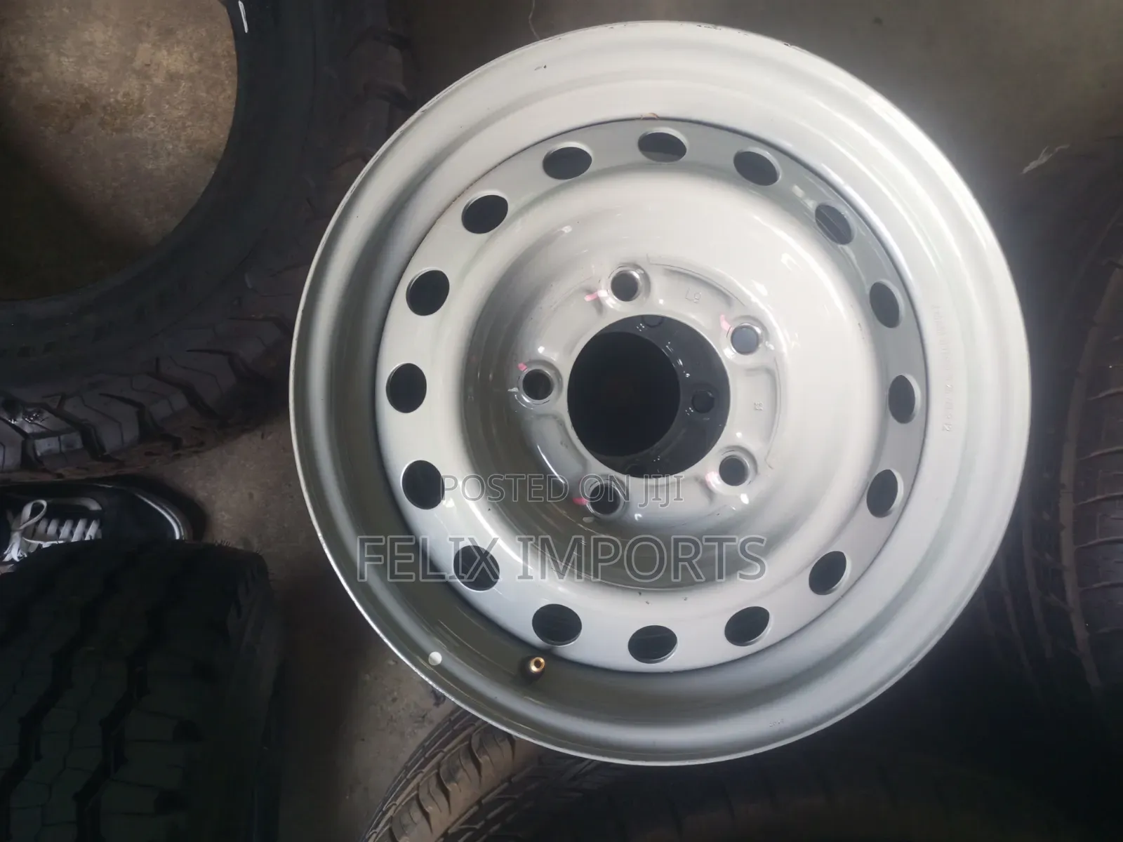 Land Cruiser Rims Size 16tubeless