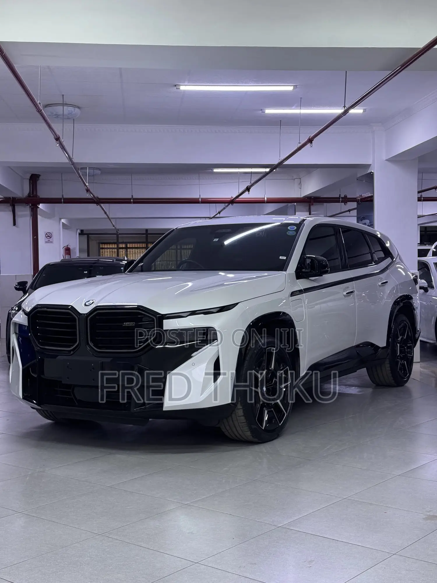 BMW XM Base AWD 2024 White