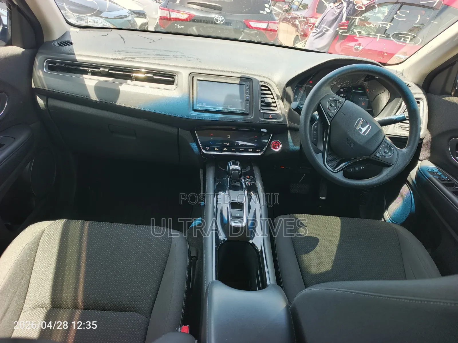 Honda Vezel 2019 White