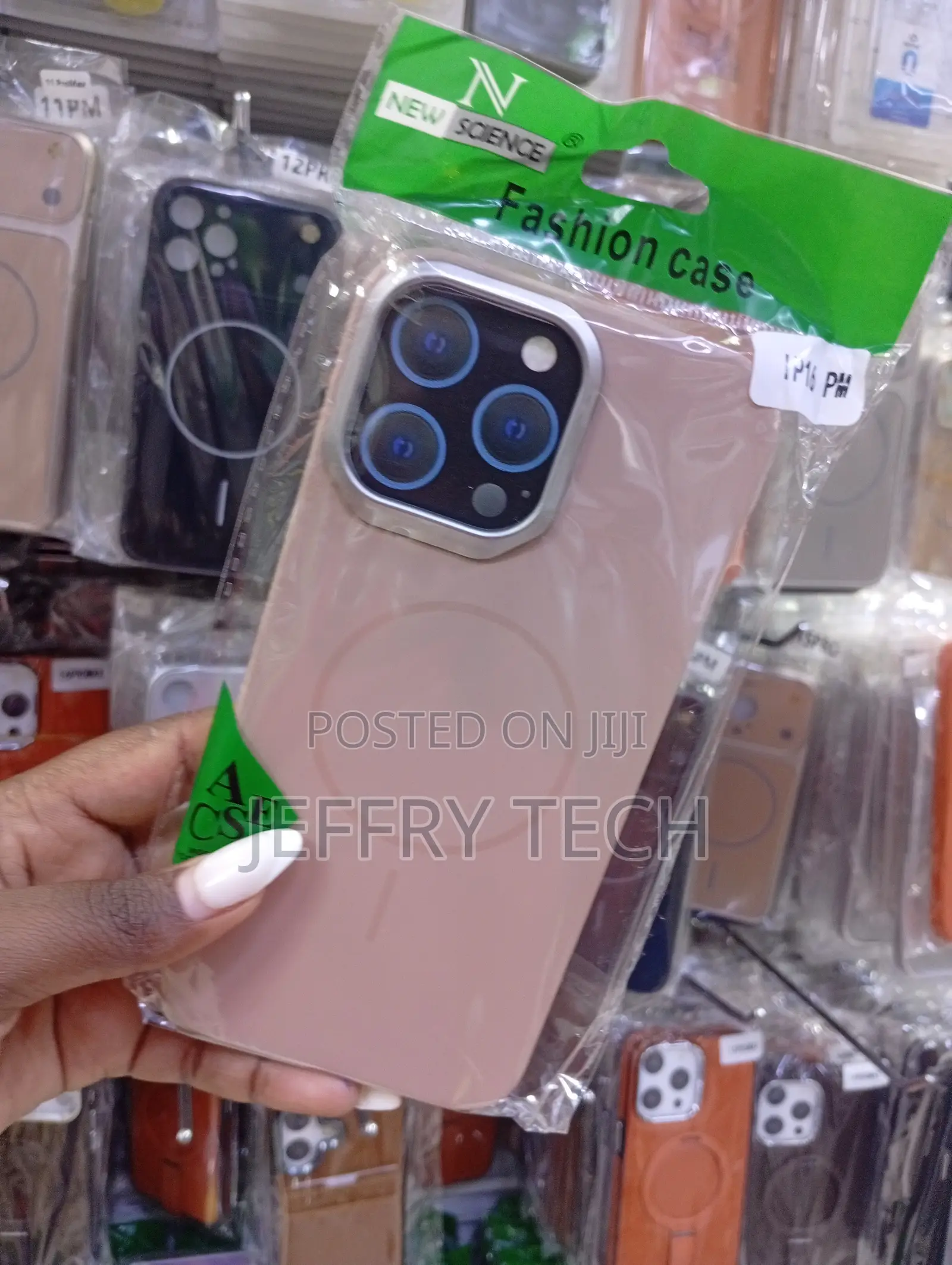 iPhone 15 Pro Max Luxury Shockproof Cover
