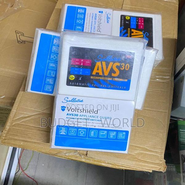 Avs30 Voltshield Heavy Duty Voltage Switcher for Industrial Domestic