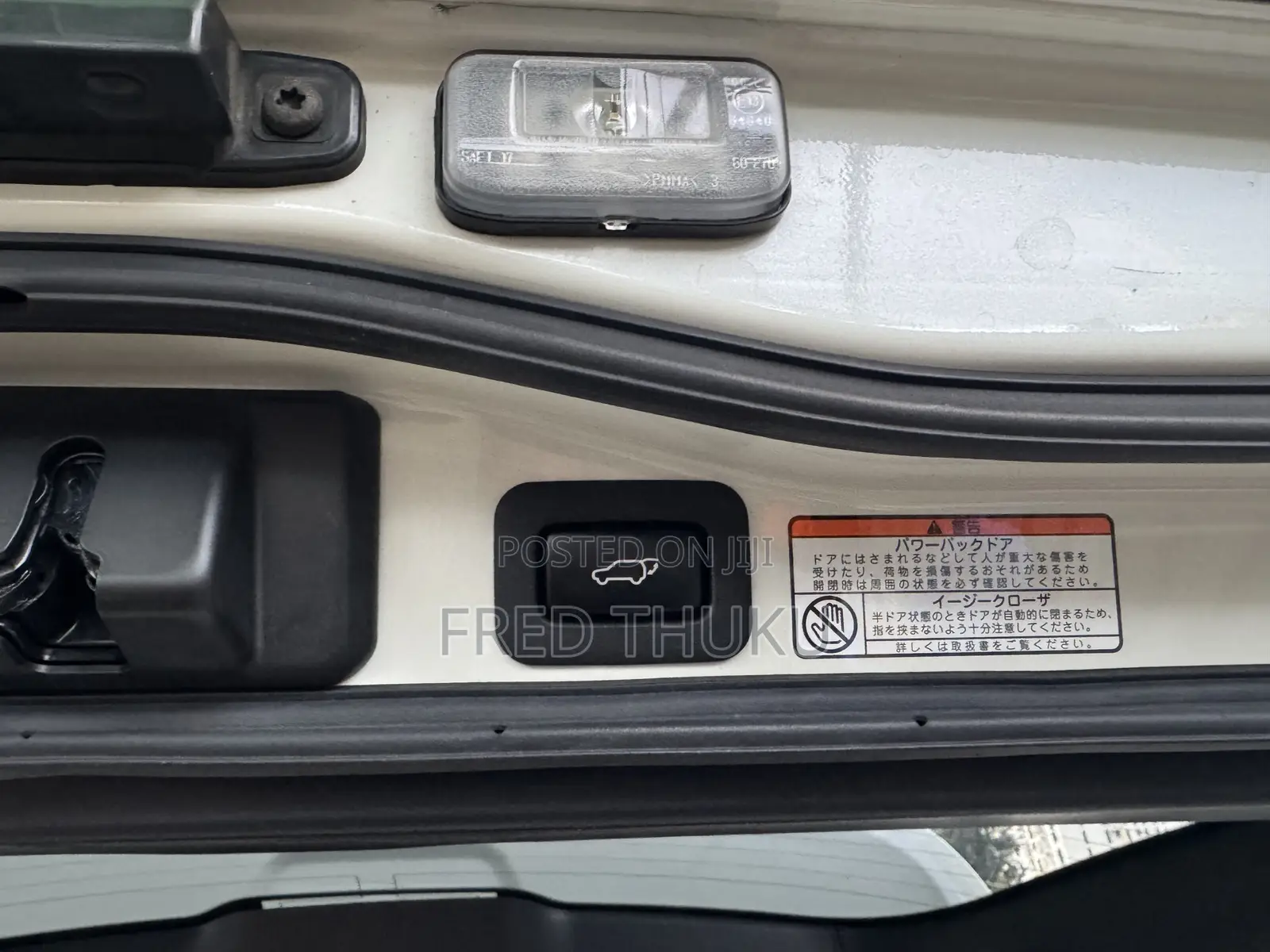 Toyota Land Cruiser 4.6 V8 ZX 2019 White