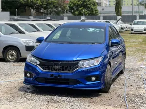 Honda Grace 2019 Blue