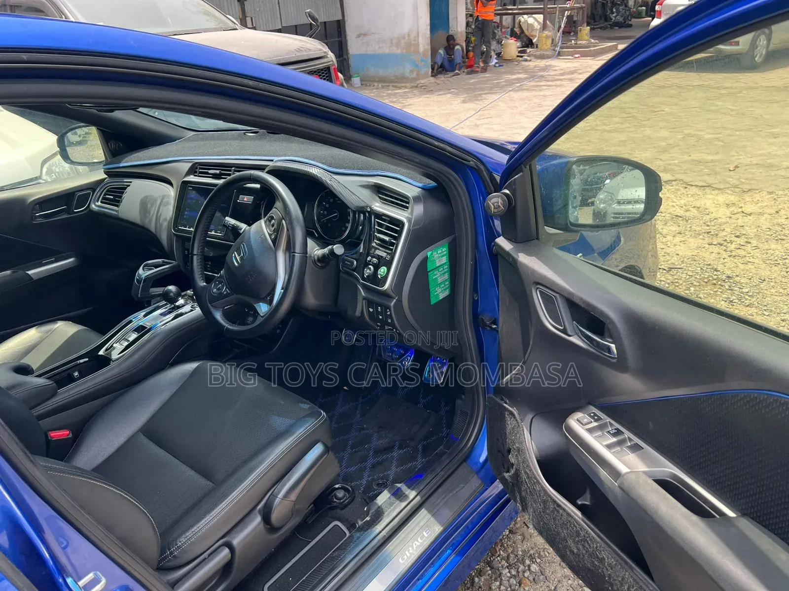 Honda Grace 2019 Blue