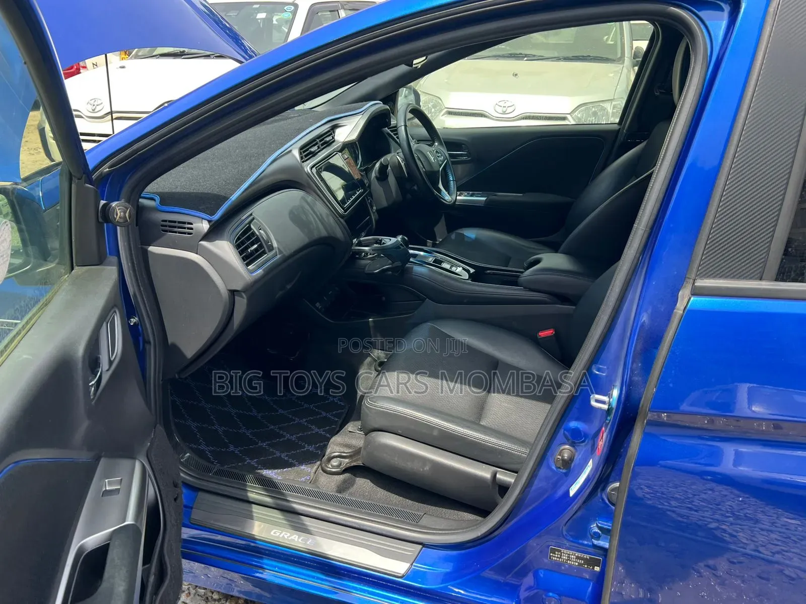 Honda Grace 2019 Blue