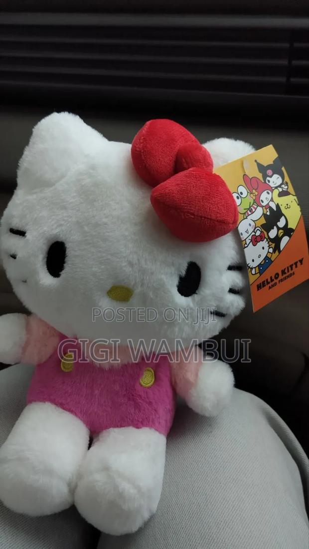 Hello Kitty Plushie Doll at KSHS 2300 - thumbnail 2