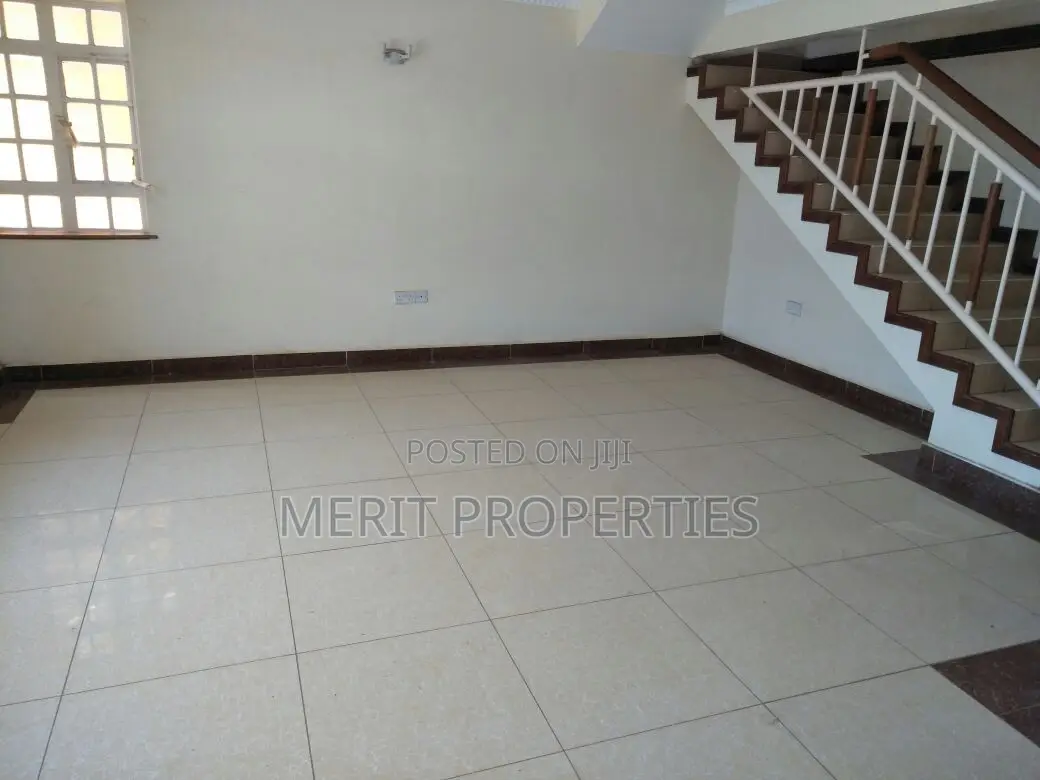Three Bedrooms All Ensuite With DSQ for Sale