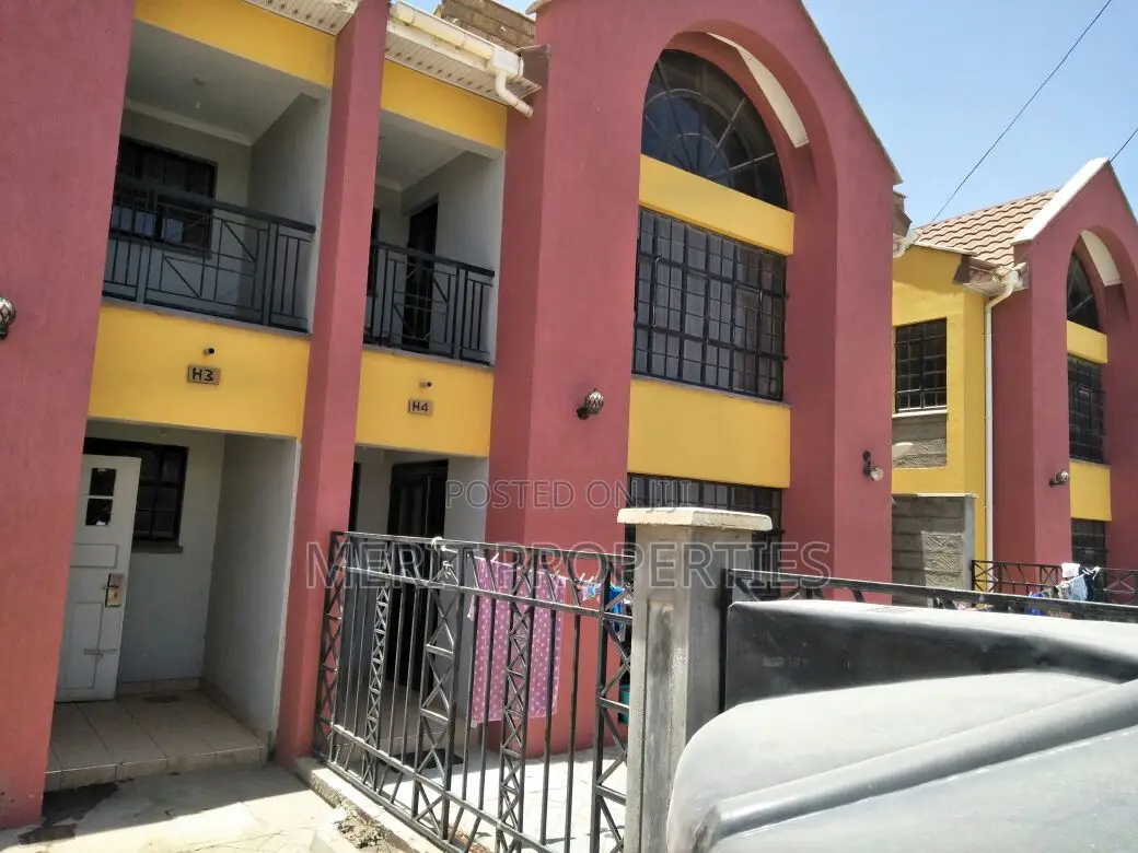 Three Bedrooms All Ensuite With DSQ for Sale