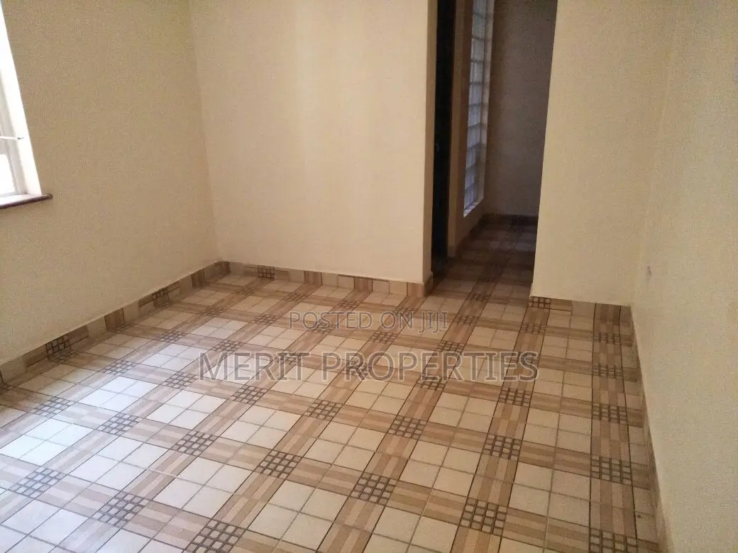 Three Bedrooms All Ensuite With DSQ for Sale