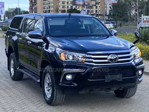Toyota Hilux 2019 Black