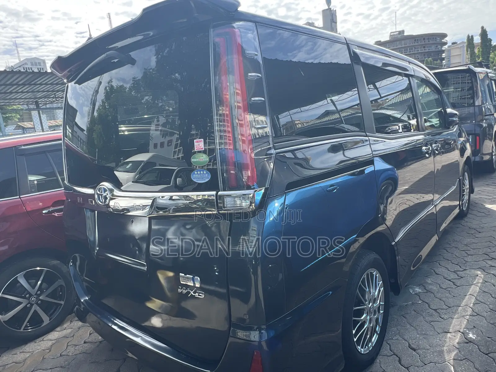 Toyota Noah 2019 Black