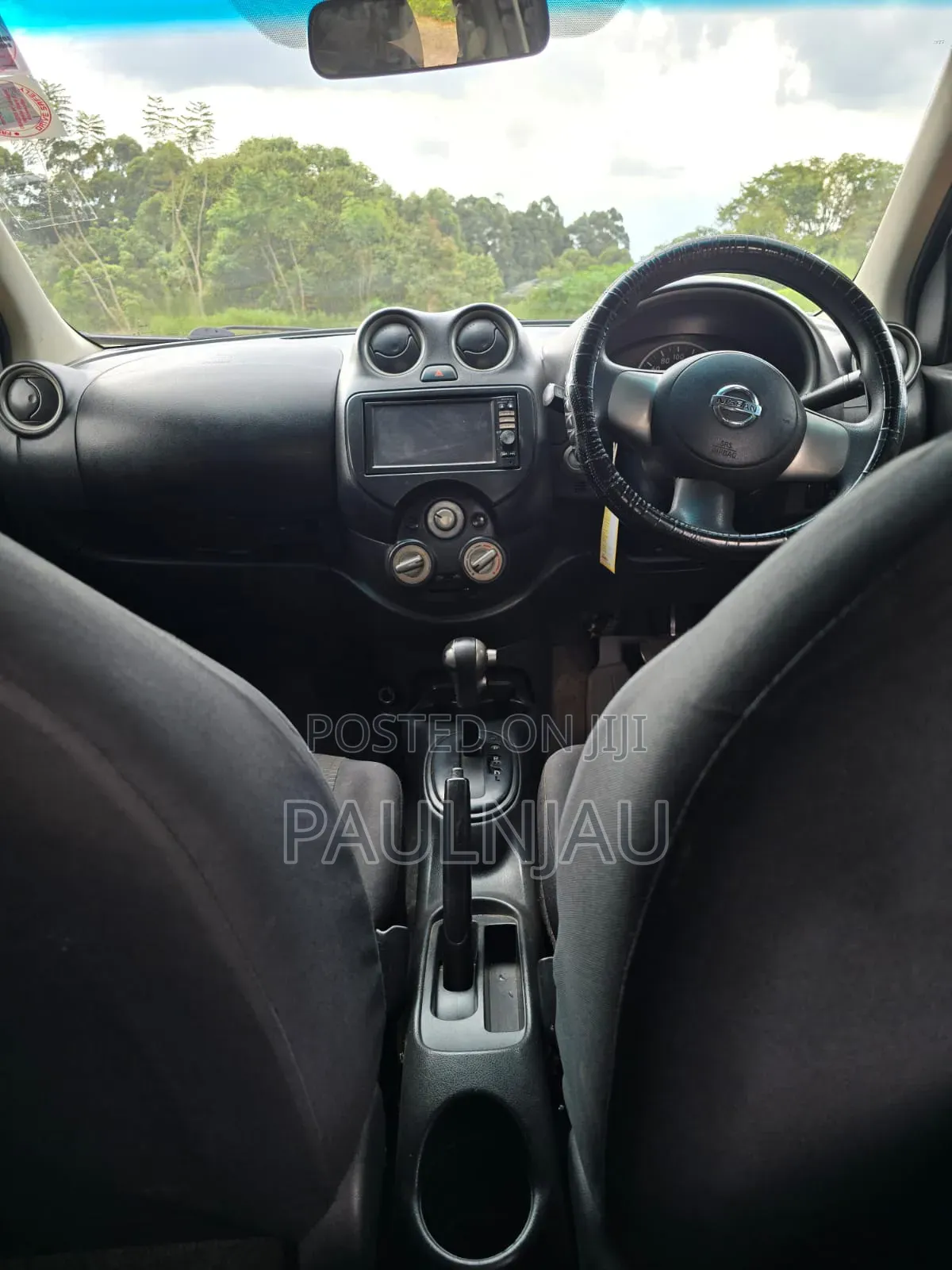 Nissan March 2011 Silver
