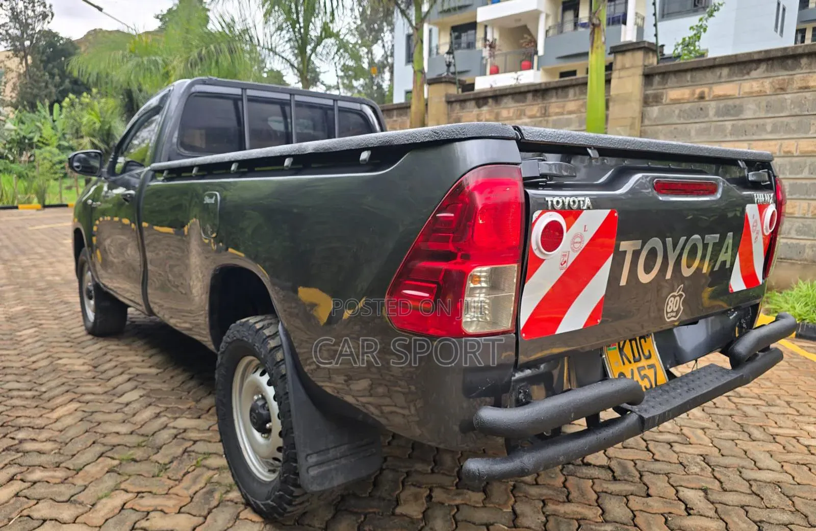 Toyota Hilux 2020 Gray
