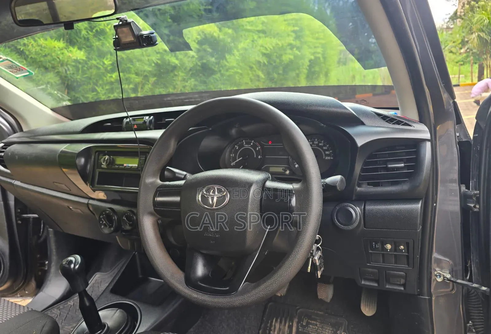 Toyota Hilux 2020 Gray