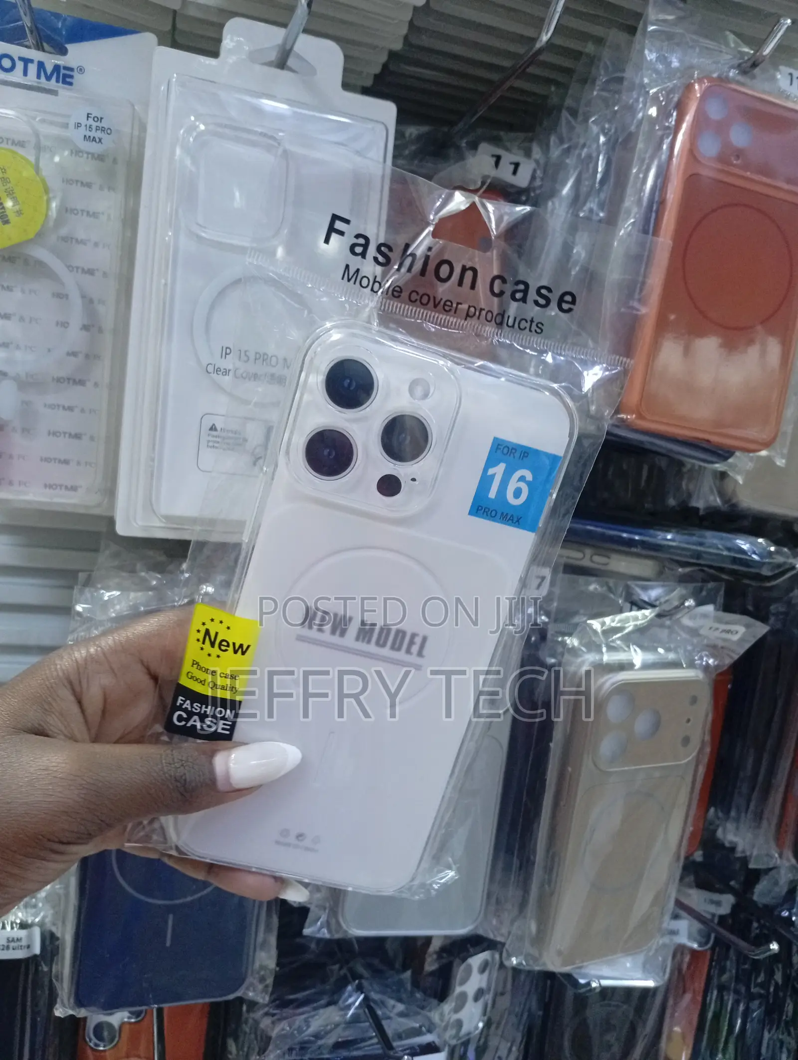 iPhone 16 Pro Max Clear, Magsafe-Compatible Cover