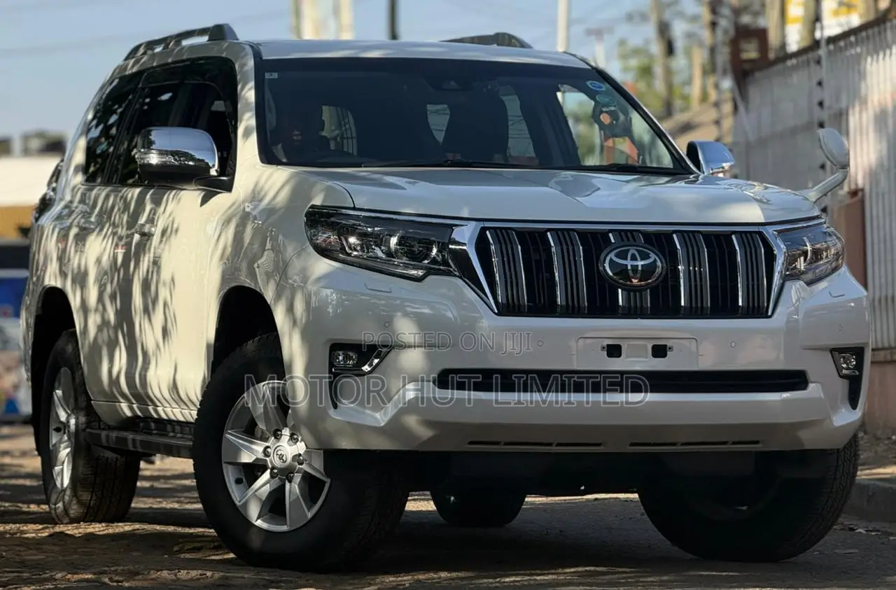 Toyota Land Cruiser Prado 2.8 2020 White
