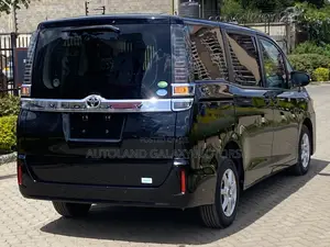 Toyota Voxy 2019 Black
