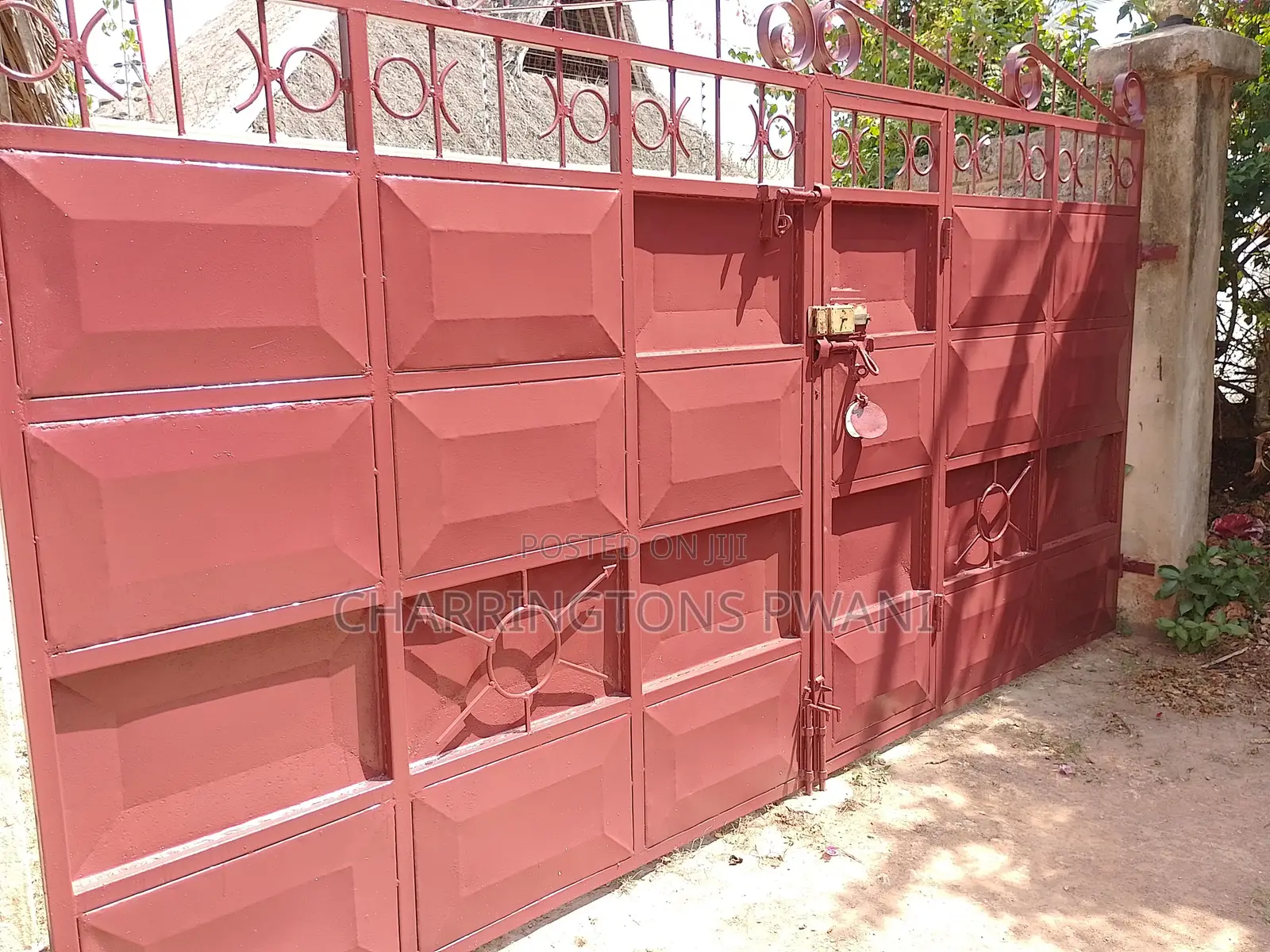 Furnished 2bdrm Bungalow in Diani for sale