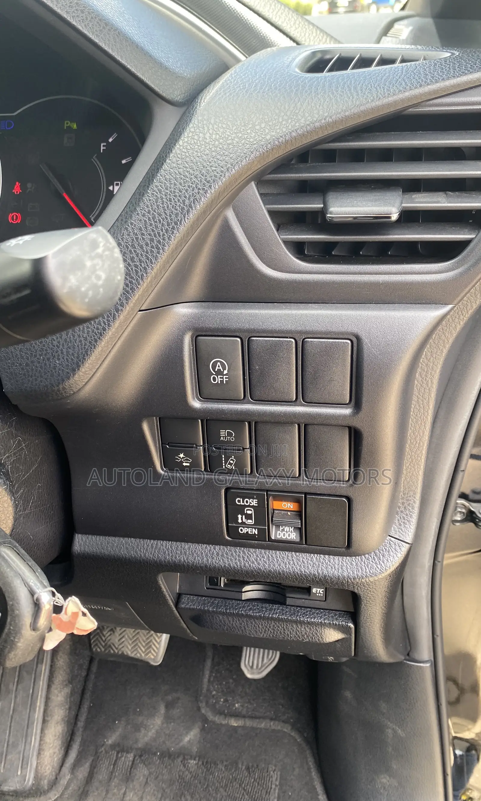 Toyota Voxy 2019 Black