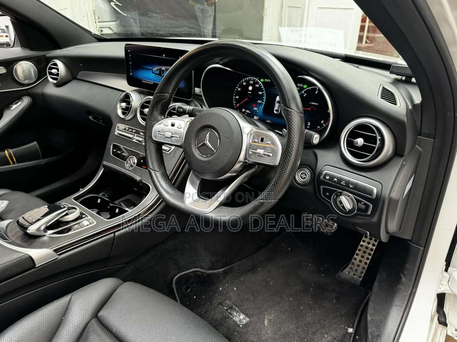 Mercedes-Benz C220 Classic 2019 White