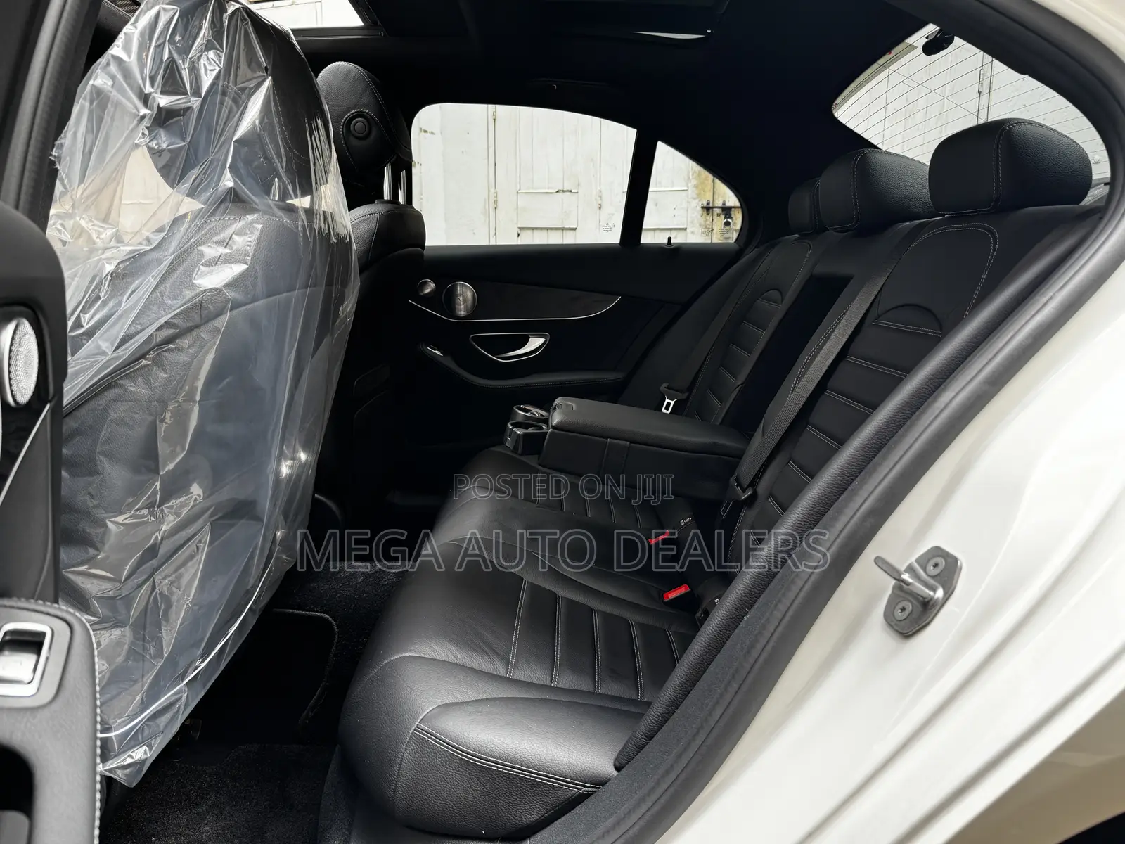 Mercedes-Benz C220 Classic 2019 White