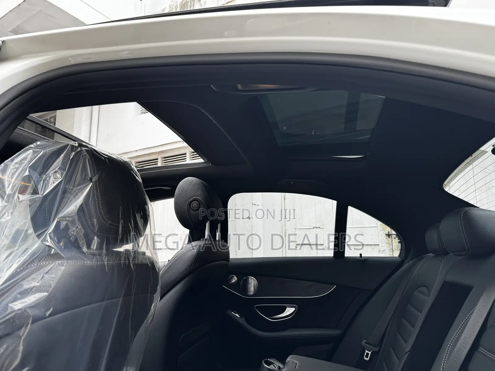Mercedes-Benz C220 Classic 2019 White