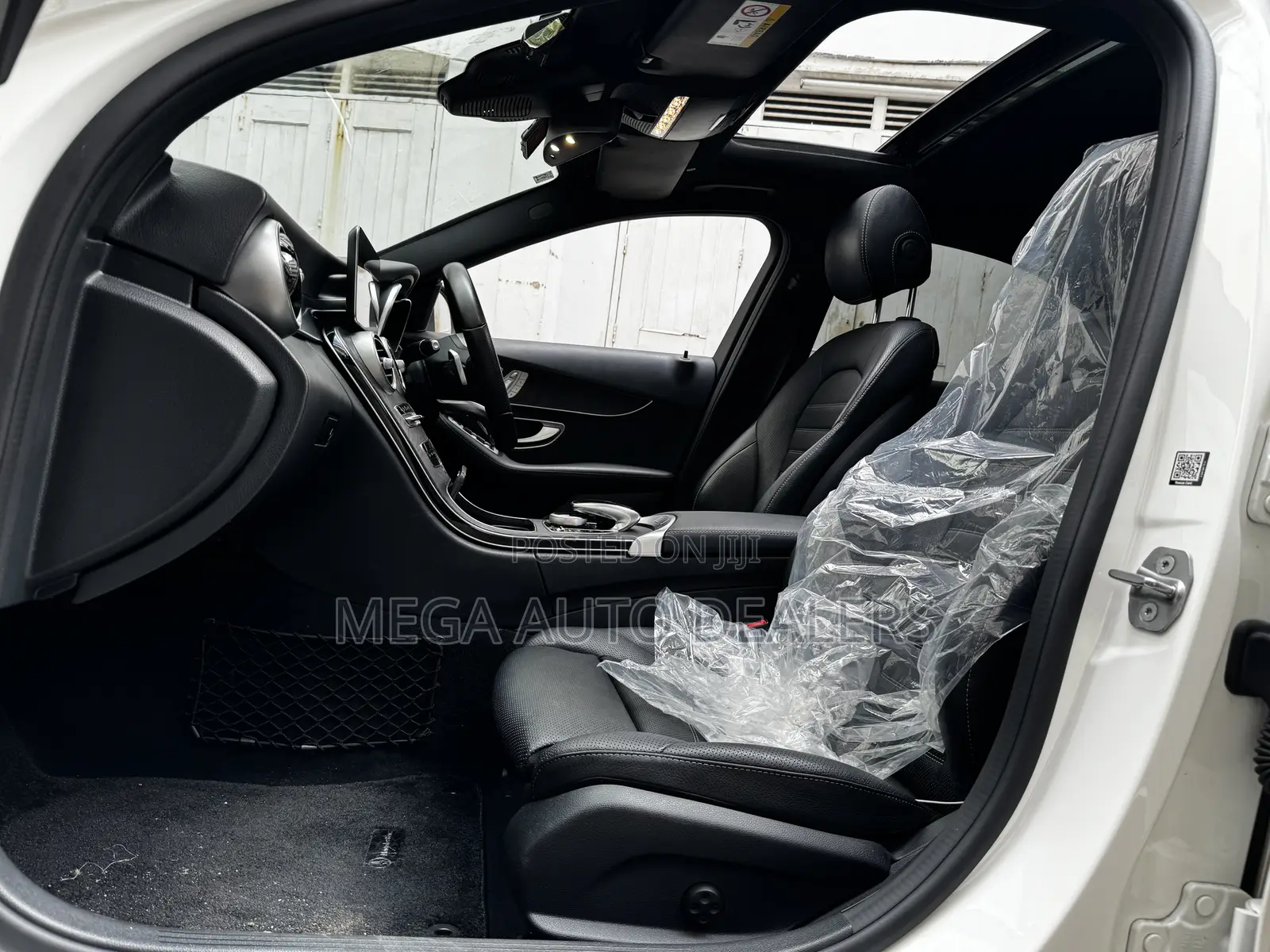Mercedes-Benz C220 Classic 2019 White