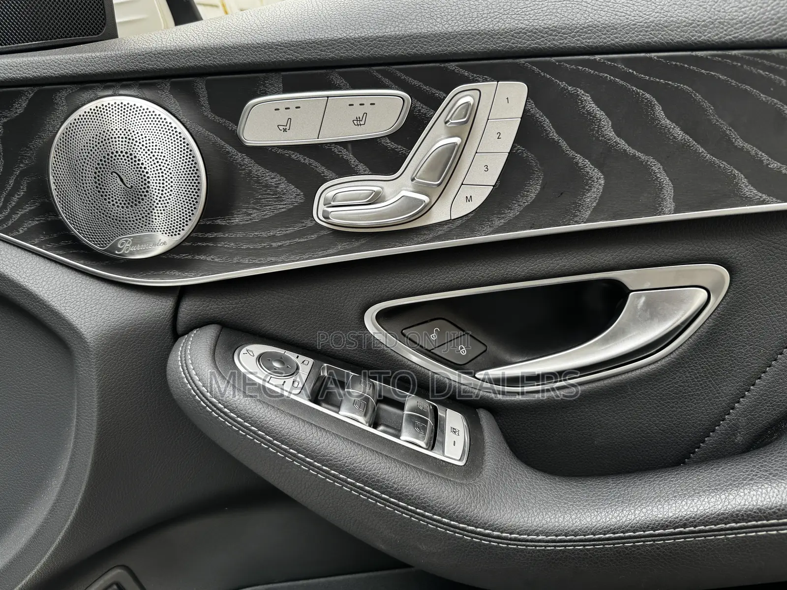 Mercedes-Benz C220 Classic 2019 White