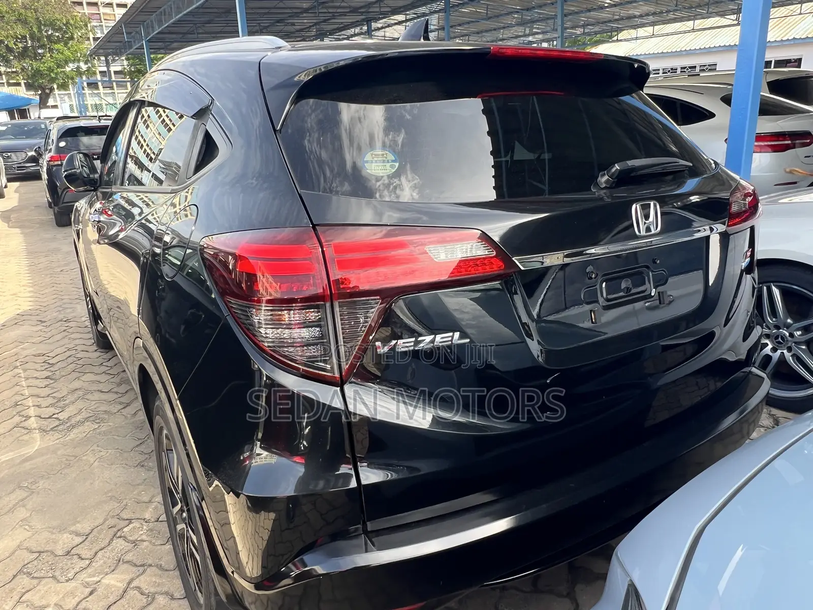Honda Vezel 2019 Matt Black