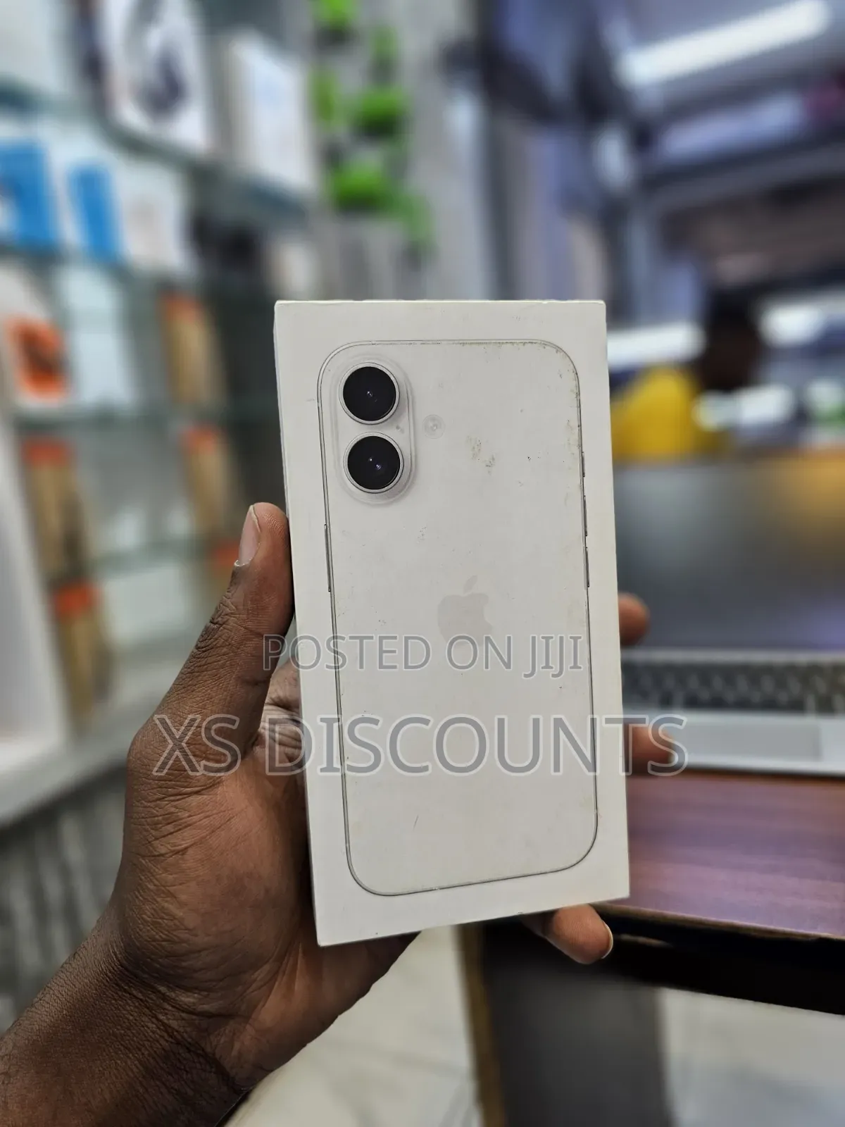 New Apple iPhone 16 256 GB White