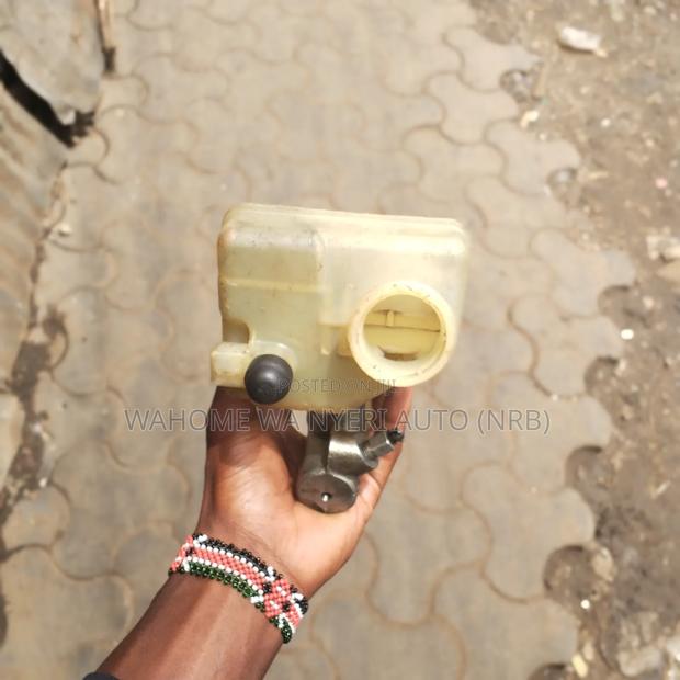 Brake Master Cylinder Pegout 504 - thumbnail 3