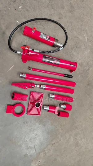 Best Quality 20tonnes Hydraulic Body Repair Machine for Garages.